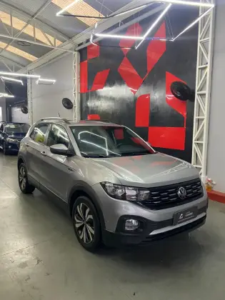 VOLKSWAGEN T-CROSS 1.0 200 TSI TOTAL FLEX COMFORTLINE AUTOMÁTICO