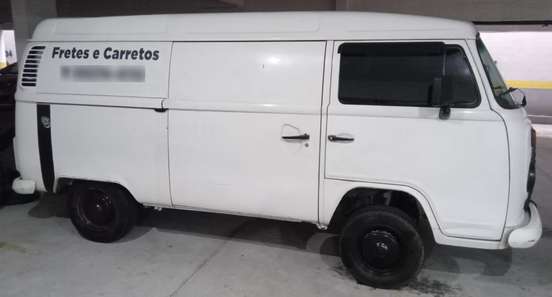 VOLKSWAGEN-KOMBI-2009
