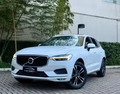 VOLVO XC60 2.0 T5 GASOLINA MOMENTUM AWD GEARTRONIC VOLVO XC60 2.0 T5 GASOLINA MOMENTUM AWD GEARTRONIC