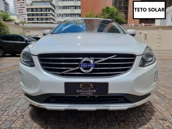 VOLVO XC60 2.0 T5 MOMENTUM GASOLINA 4P AUTOMÁTICO