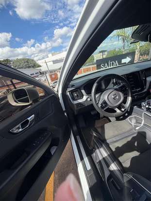 VOLVO-XC60-2.0 T8 HYBRID R-DESIGN AWD GEARTRONIC VOLVO-XC60-2019