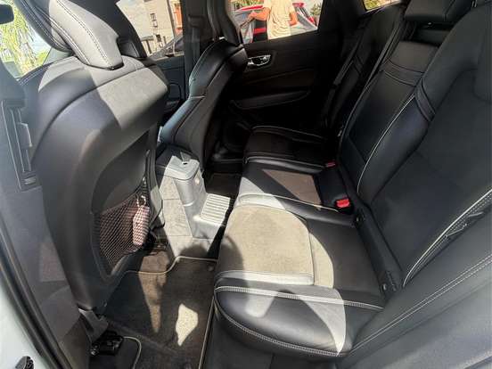 VOLVO-XC60-2.0 T8 HYBRID R-DESIGN AWD GEARTRONIC VOLVO-XC60-2019
