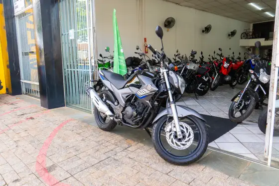 YAMAHA FAZER 250IE LIMITED EDITION YAMAHA FAZER 250IE LIMITED EDITION
