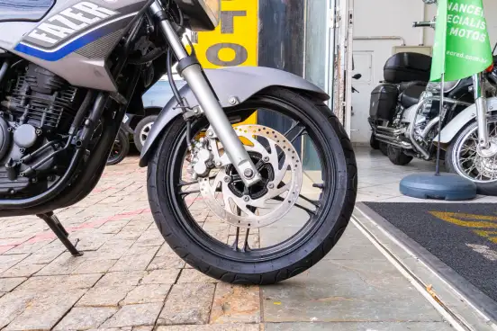 YAMAHA-FAZER 250IE LIMITED EDITION YAMAHA-FAZER 250IE LIMITED EDITION-2012