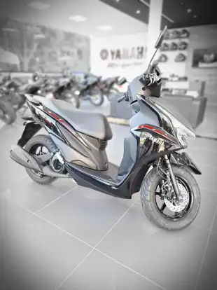 YAMAHA-FLUO 125 HYBRID CONNECTED ABS YAMAHA-FLUO 125 HYBRID CONNECTED ABS-2025
