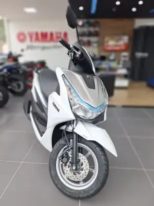 YAMAHA-FLUO 125 HYBRID CONNECTED ABS-2025