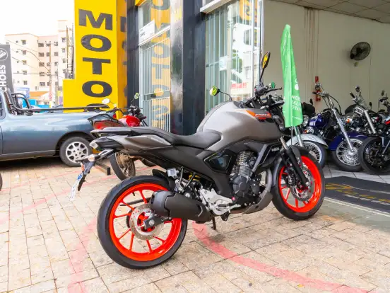 YAMAHA-FZ15 FAZER CONNECTED ABS YAMAHA-FZ15 FAZER CONNECTED ABS-2025
