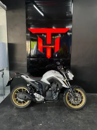 YAMAHA FZ25 FAZER CONNECTED ABS 