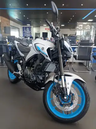 YAMAHA-MT-03 CONNECTED ABS-2026