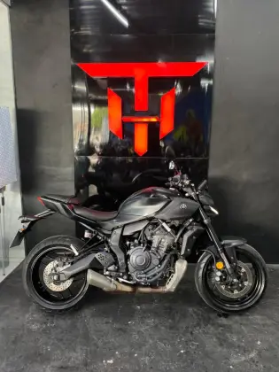 YAMAHA MT-07 CONNECTED ABS 