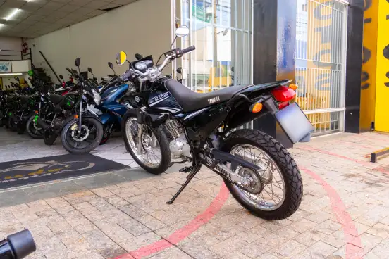 YAMAHA-XTZ 125 E YAMAHA-XTZ 125 E-2011