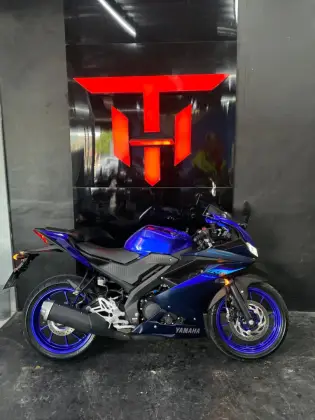 YAMAHA YZF R15 