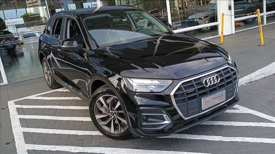 AUDI-Q5-2023