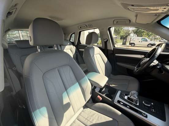 AUDI-Q5-2019