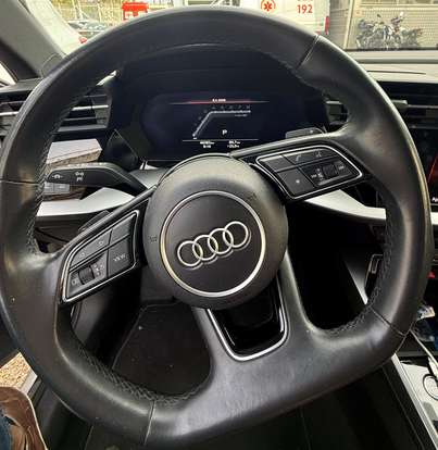 AUDI-A3-2021