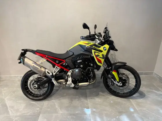 BMW F 900 GS PLUS 