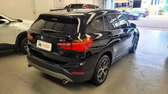 BMW-X1-2017