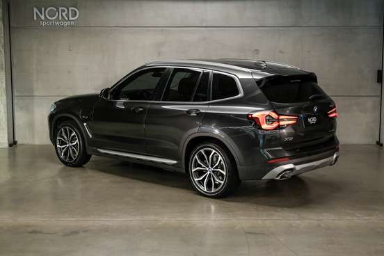 BMW-X3-2022
