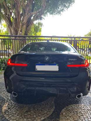 BMW-320i-2025