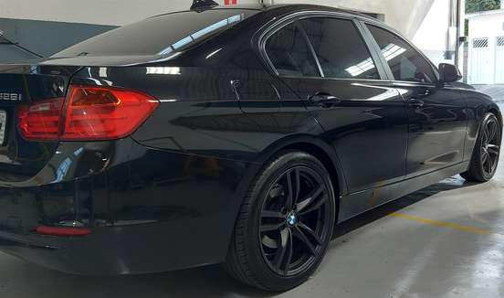 BMW-328i-2012