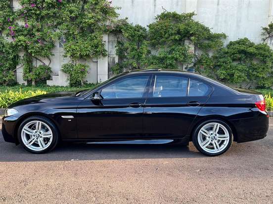 BMW-528i-2.0 M SPORT 16V GASOLINA 4P AUTOMÁTICO BMW-528i-2014