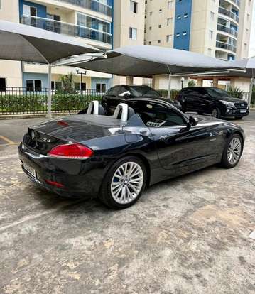 BMW-Z4-2.5 I6 GASOLINA SDRIVE23I AUTOMÁTICO BMW-Z4-2010