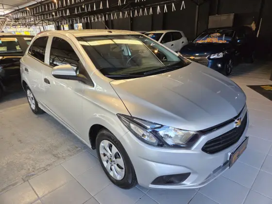 CHEVROLET ONIX 1.0 MPFI JOY 8V FLEX 4P MANUAL