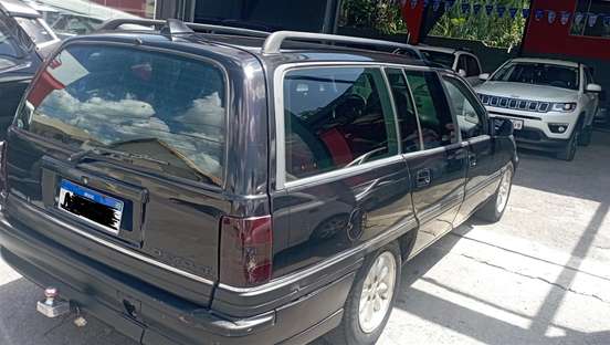 CHEVROLET-OMEGA-1993