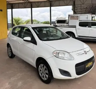FIAT PUNTO 1.4 ATTRACTIVE 8V FLEX 4P MANUAL FIAT PUNTO 1.4 ATTRACTIVE 8V FLEX 4P MANUAL