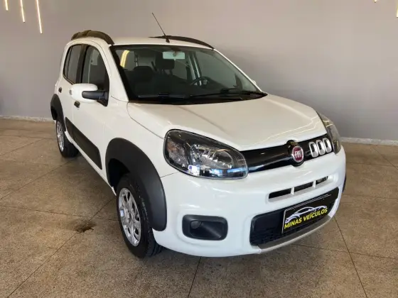 FIAT UNO 1.0 EVO WAY 8V FLEX 4P MANUAL FIAT UNO 1.0 EVO WAY 8V FLEX 4P MANUAL