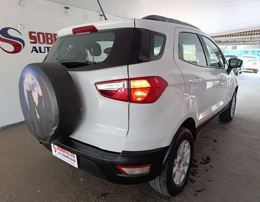 FORD-ECOSPORT-2017