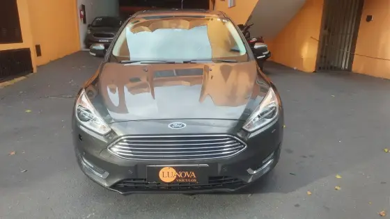 FORD FOCUS 2.0 TITANIUM PLUS FASTBACK 16V FLEX 4P POWERSHIFT FORD FOCUS 2.0 TITANIUM PLUS FASTBACK 16V FLEX 4P POWERSHIFT