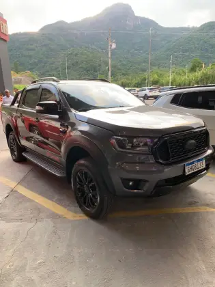 FORD RANGER 3.2 FX4 4X4 CD 20V DIESEL 4P AUTOMÁTICO FORD RANGER 3.2 FX4 4X4 CD 20V DIESEL 4P AUTOMÁTICO