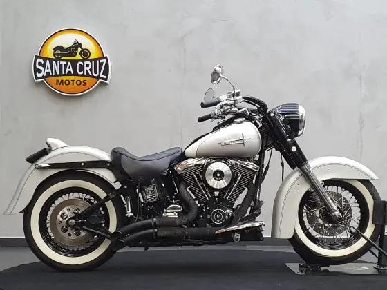 HARLEY-DAVIDSON SOFTAIL HERITAGE CLASSIC HARLEY-DAVIDSON SOFTAIL HERITAGE CLASSIC