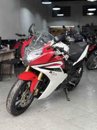 HONDA CBR 600F 