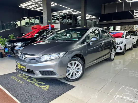HONDA CIVIC 1.8 LXS 16V FLEX 4P AUTOMÁTICO