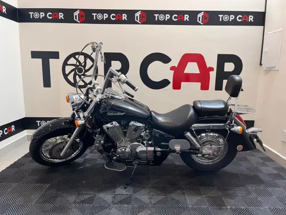 HONDA SHADOW 750 
