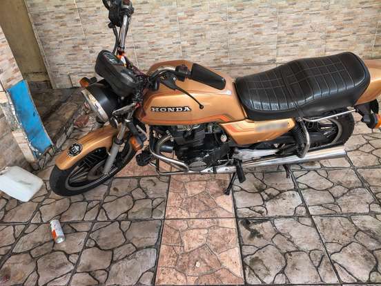 HONDA-CB 400 II-1982