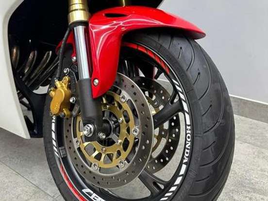 HONDA-CBR 600F HONDA-CBR 600F-2012