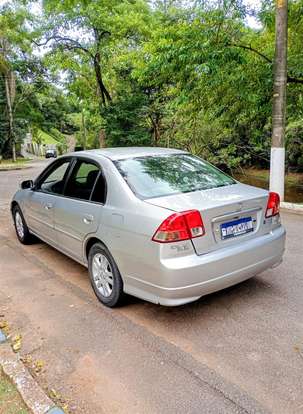 HONDA-CIVIC-2005