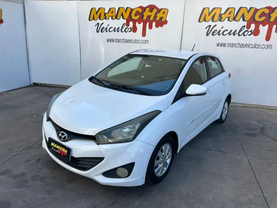 HYUNDAI HB20 1.0 COMFORT PLUS 12V FLEX 4P MANUAL HYUNDAI HB20 1.0 COMFORT PLUS 12V FLEX 4P MANUAL