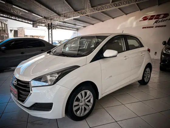 HYUNDAI HB20 1.6 COMFORT PLUS 16V FLEX 4P MANUAL