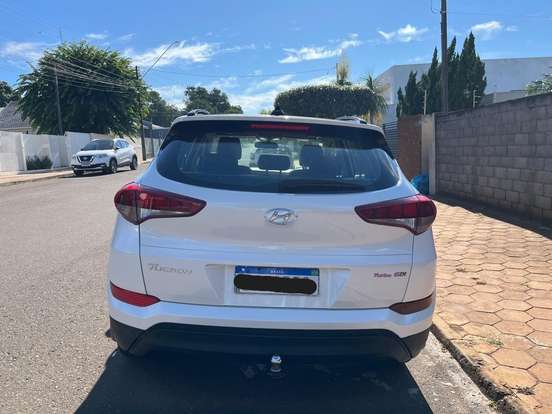 HYUNDAI-TUCSON-2019