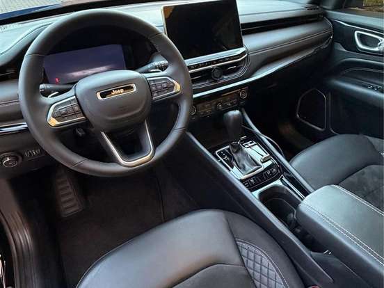 JEEP-COMPASS-2.0 HURRICANE 4 TURBO GASOLINA BLACKHAWK AT9 JEEP-COMPASS-2024
