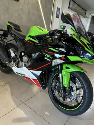 KAWASAKI NINJA ZX-6R KRT 