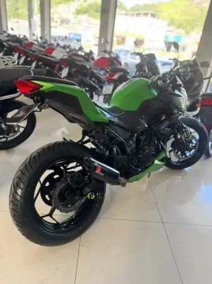 KAWASAKI-Z300-2016