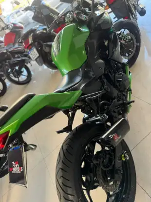 KAWASAKI-Z300-2016