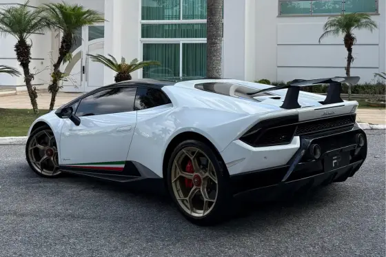 LAMBORGHINI HURACÁN 5.2 V10 GASOLINA LP 640-4 PERFORMANTE LDF