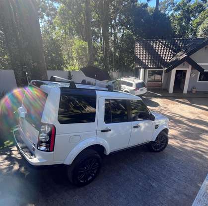 LAND ROVER-DISCOVERY 4-2014