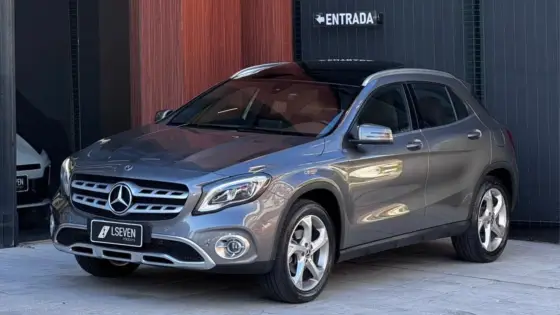 MERCEDES-BENZ GLA 200 1.6 CGI FLEX ENDURO 7G-DCT